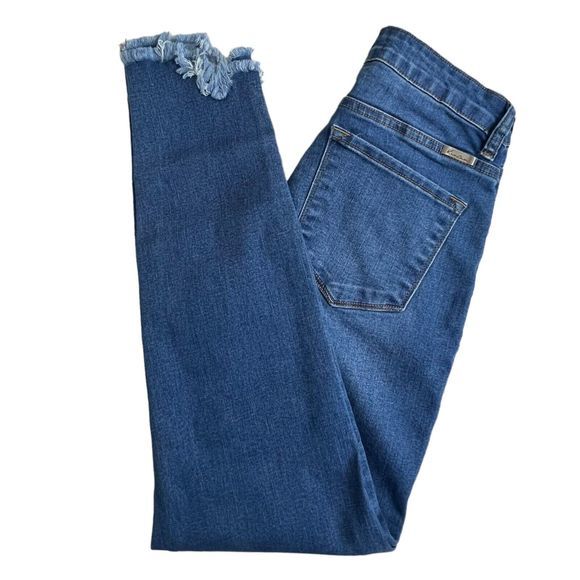 KanCan Womens Medium Wash Mid Rise Distressed‎ Raw Hem Stretch Skinny Jeans 26 - Picture 1 of 8